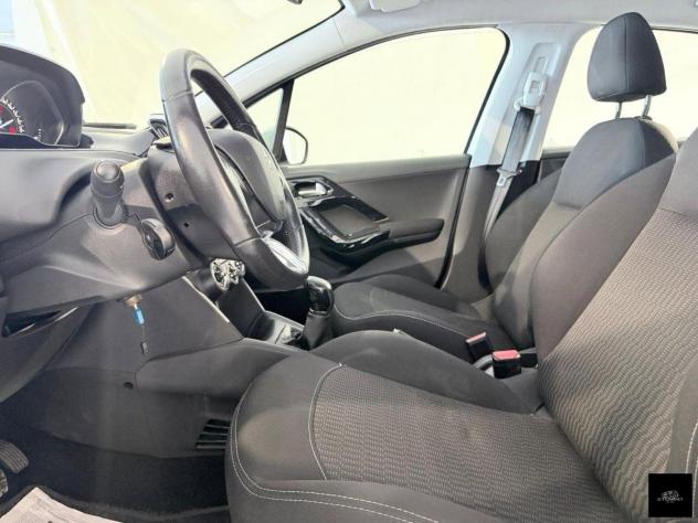 PEUGEOT 208 2018 1.6 HDI 75 CV X NEOPATENTATI - Foto 6