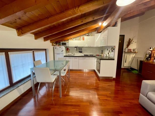 mln128 - ottima mansarda tutta parquette - 2 locali - bagno - balcone box con zona cantina - Foto 6