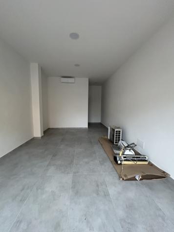FONDO COMMERCIALE di 1 vani e di 35 mq (CAMPI BISENZIO) rif. L1401 - Foto 2