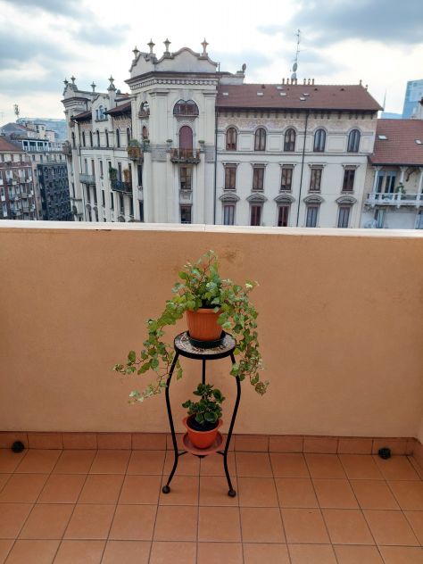 DISPONIBILI SUBITO 2 POSTI LETTO IN DOPPIA + BALC- ZONA CENTRALE FS M2, M3 - M1 - Foto 4