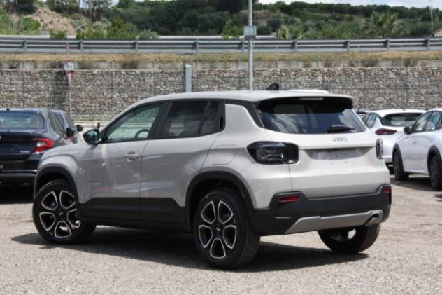 JEEP Avenger 1.2 Turbo 100 CV Summit MANUALE NUOVO rif. 23884030 - Foto 4