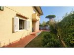 Villetta bifamiliare in vendita a Forte dei Marmi 90 mq  Rif: 1240867