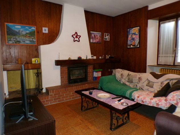 Leggiuno - casa semindipendente con giardino - Foto 3