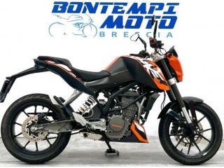 KTM 125 Duke null