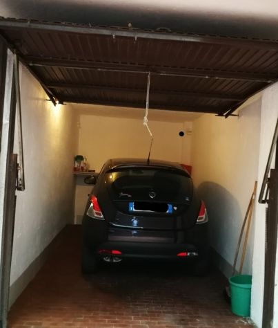 Rozzano Privato. Affitta Box in ottimo stato Garage, box,