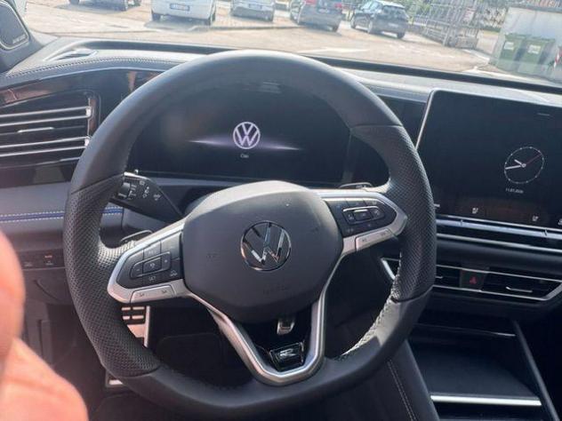 VOLKSWAGEN Tiguan 2.0 TDI 193 CV DSG 4MOTION R-Line Plus rif. 23913803 - Foto 9