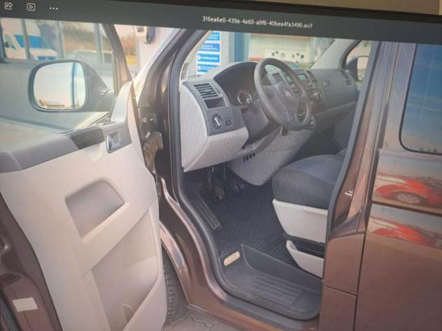 VOLKSWAGEN Caravelle 2.0 TDI 140cv 9Posti Comfortline rif. 23820953 - Foto 4