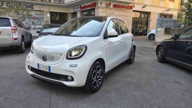 SMART ForFour 70 1.0 twinamic Prime rif. 23980641