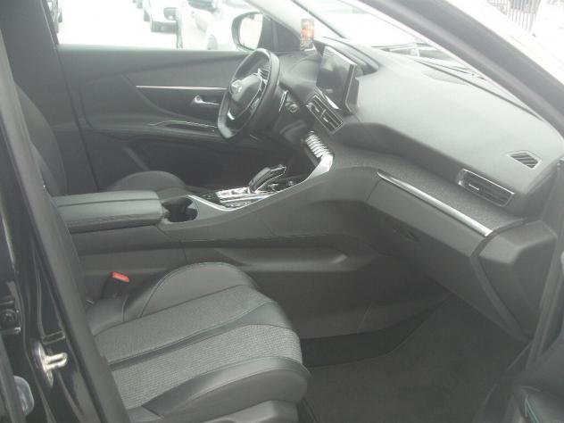 Peugeot 3008 BlueHDi 130 EAT8 Allure Pack - 2022 - Foto 9