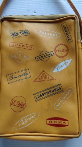 MODERNARIATO - BORSETTA NEOWATT DA VIAGGIO SENZA FERRO DA STIRO ANNI 60 - Foto 2