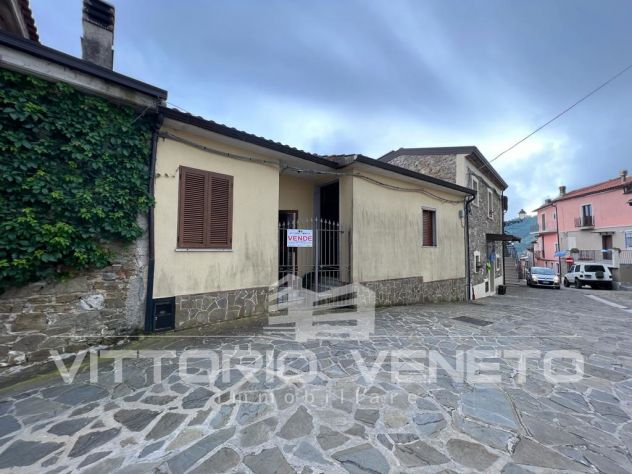 DUPLEX CON INGRESSO INDIPENDENTE E GIARDINO IN PAESE A RUTINO - Foto 3