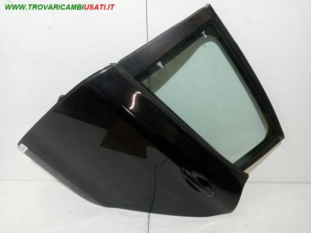 PORTA POST. SX NERO MET CON ALZ MAN / SE 999-U1559979 Carrozzeria  Lamierati esterni  Porte  Porta post. sx. PEUGEOT - 208 - 01-04-2015 - 31-12-2019,