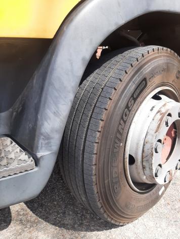 Iveco Carroattrezzi - Foto 10