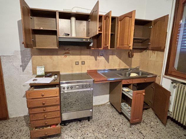 Cucina completa in legno- buone condizioni - Foto 4