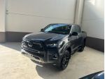 Toyota Hilux 2.8 D-4D A/T 4WD 48V 4 porte Double Cab Invincible