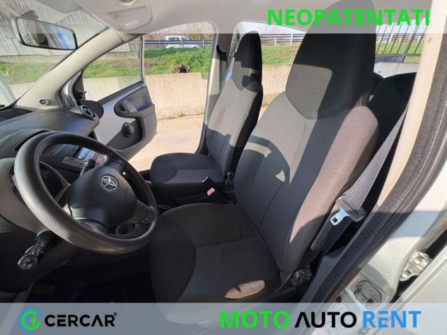 Toyota Aygo 1.0 12V VVT-i 5 porte OK NEOPATENTATI 5 PORTE - Foto 14