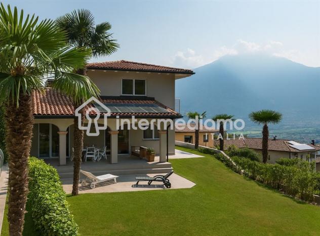 VIVI L'ECCELLENZA: VILLA ESCLUSIVA CON PISCINA - Foto 3