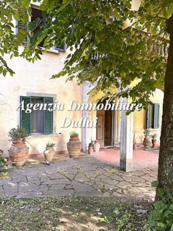 Scarperia - Villa padronale con parco circostante