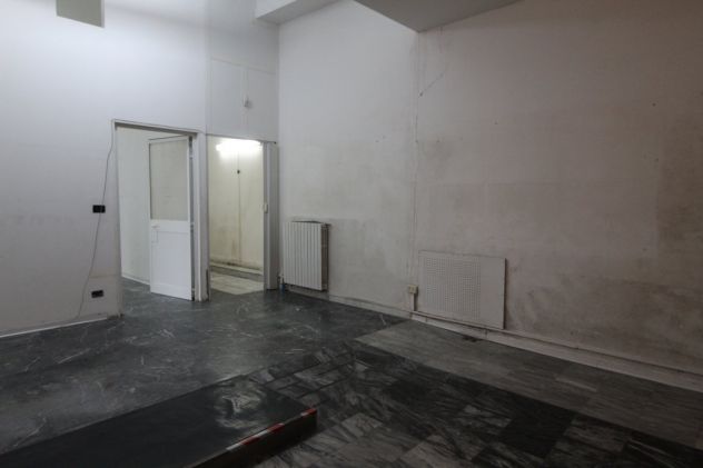 LOCALE COMMERCIALE VIALE UNICEF TARANTO - Foto 7