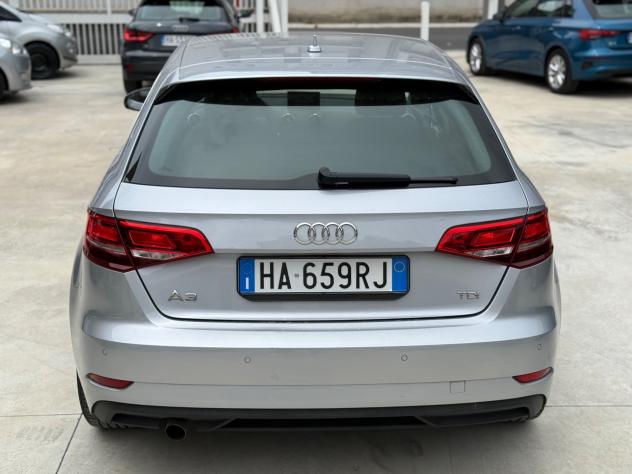 Audi A3 1.6 TDI 116 CV Design - Foto 6