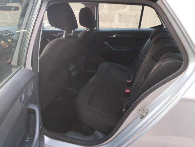 Skoda Fabia 1.4 TDI 90 CV Style Twin Color - Foto 8