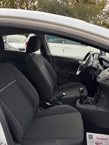 Ford Fiesta 1.5 TDCi 75CV 5 porte Titanium - Foto 10