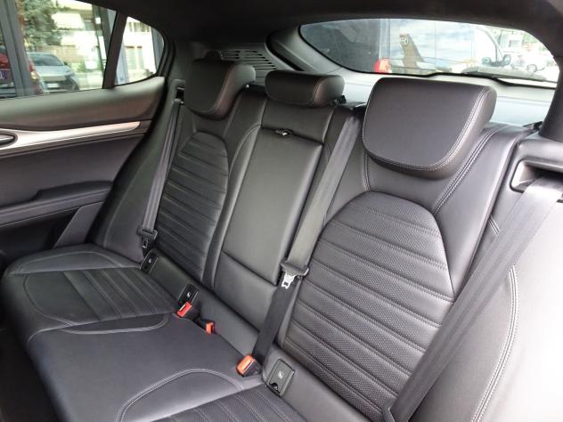 Alfa Romeo Stelvio 2.2 Turbodiesel 210 CV AT8 Q4 Ti - Foto 9
