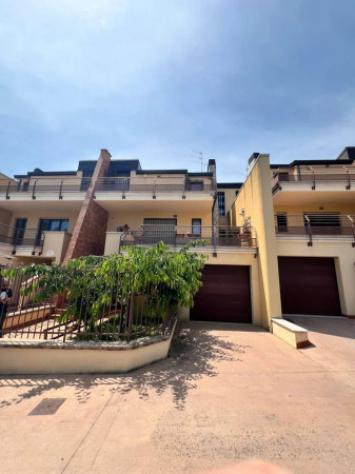 Immobile in asta di 245 m² con più di 5 locali e box auto in vendita a Montesilvano - Foto 2