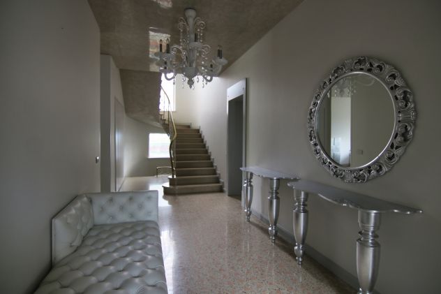Thiene, dove lo specchio rivela la villa più bella - Foto 2