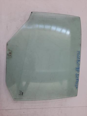 VETRO SCENDENTE POSTERIORE DESTRO SEAT Toledo 2° Serie (9599)