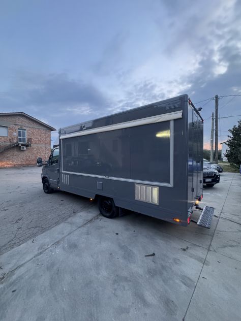 Autonegozio Paninoteca Ambulante Food Truck - Foto 2