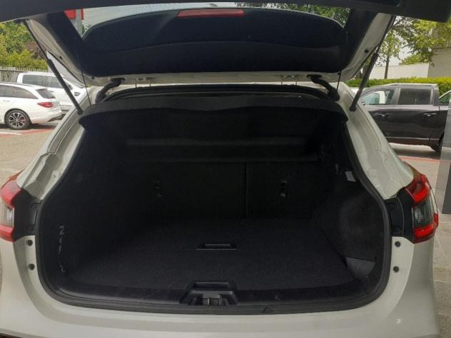 Nissan Qashqai 1.6 dCi 2WD C.AUTOMATICO 1°PROP-GARANZIA-KM CERTIF - Foto 6