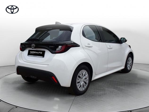 Toyota Yaris Hybrid 115 Business Pack - Foto 4