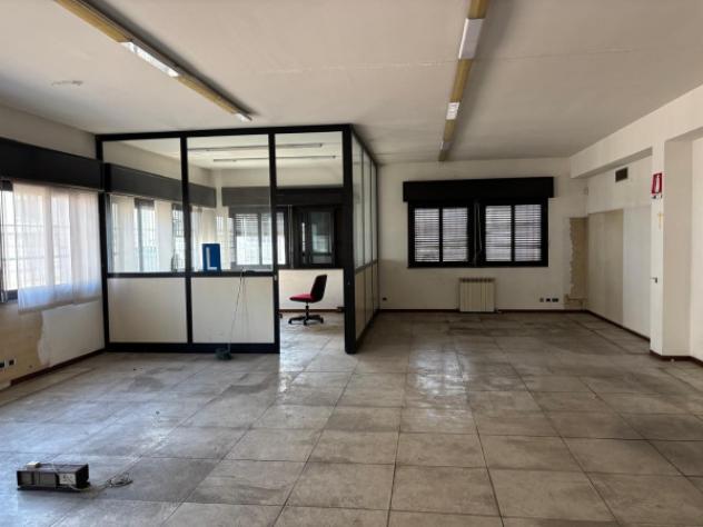 Immobile di 2400 m² con 3 locali in vendita a Legnano - Foto 14