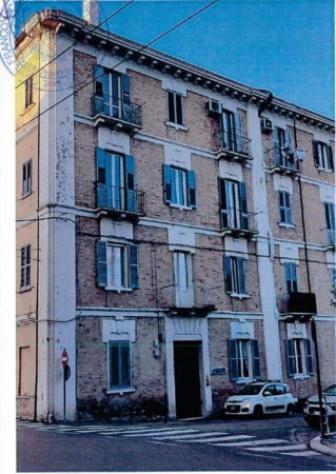 Immobile in asta di 120 m² con più di 5 locali in vendita a Chieti - Foto 4