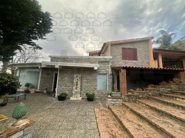 VILLA di 10 vani e di 300 mq (SAN LORENZO) rif. 2VS17496 - Foto 11