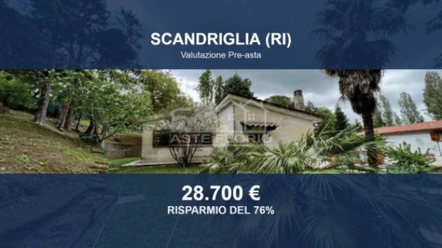 Immobile in asta di 138 m² con più di 5 locali e box auto in vendita a Scandriglia
