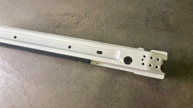 Traversa rinforzo paraurti posteriore Fiat 500L del 2016 - Foto 3