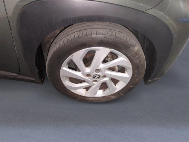 Toyota Aygo X 1.0B (72 CV) Trend Air S-CVT - Foto 8