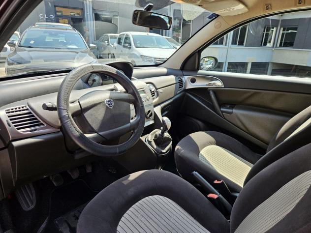 Lancia Ypsilon Ypsilon 1.2 8v - Foto 5