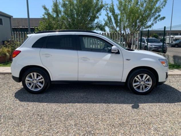 MITSUBISHI ASX 1.8 DI-D 150 CV 4WD Intense Panoramic rif. 23899921 - Foto 4