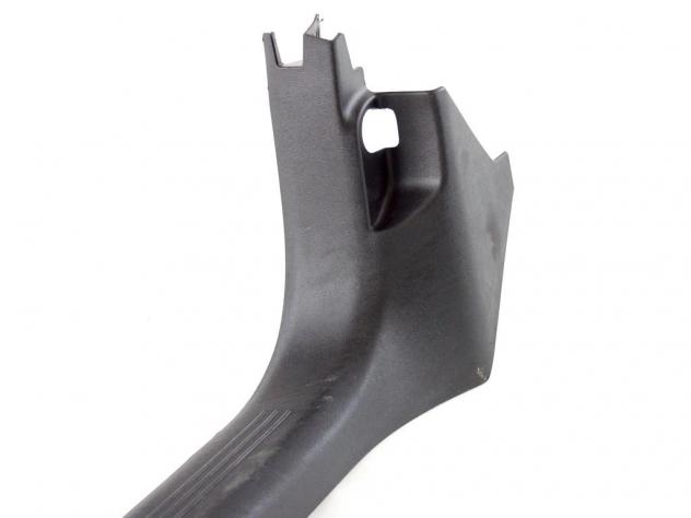 31469223 RIVESTIMENTO PIEDI BATTITACCO PORTA ANTERIORE SINISTRA VOLVO XC40 1.5 B 95KW 5P AUT (2022) RICAMBIO USATO - Foto 2