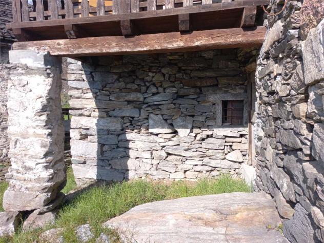 V000568 - CASA RUSTICA CON TERRENO - EDIFICIO 2 di 3 - Foto 10