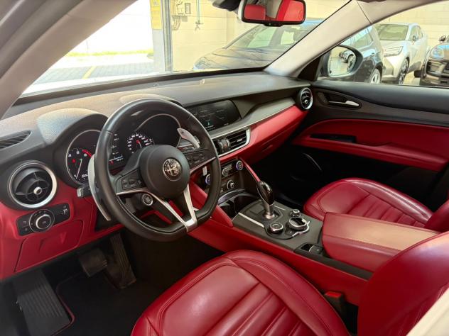 Alfa Romeo Stelvio 2.0 Turbo Benzina 280CV AT8 Q4 Executive - Foto 10