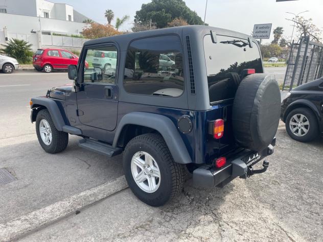 JEEP WRANGLER 2.5 cat Connection - Foto 4