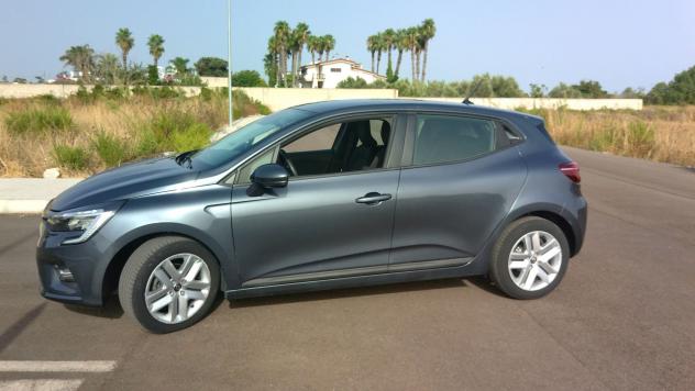 Renault Clio 1.0 TCE 100cv Business - Foto 4