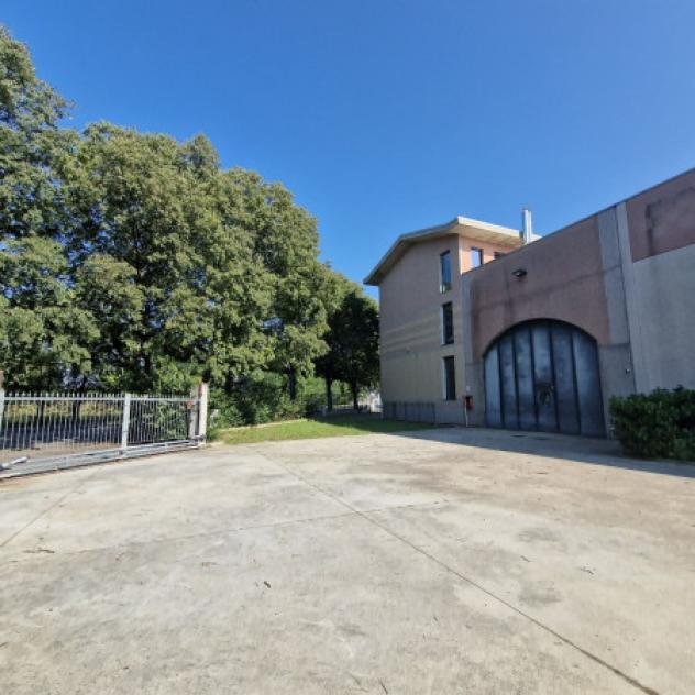 Immobile di 4000 m² con 1 locale in affitto a Rho - Foto 3