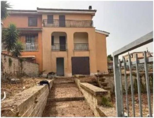 Immobile in asta di 139 m² in vendita a Ardea - Foto 2