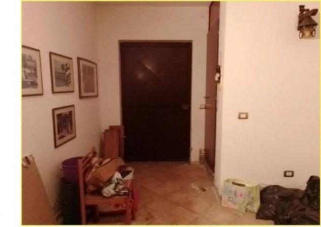 Immobile in asta di 127 m² con più di 5 locali e box auto in vendita a Vetralla - Foto 4
