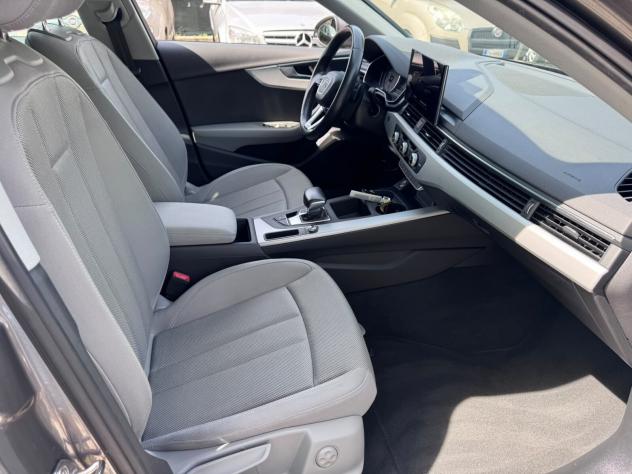 Audi A4 Avant 30 TDI/136 CV S tronic Business Advanced*EURO6 - Foto 10